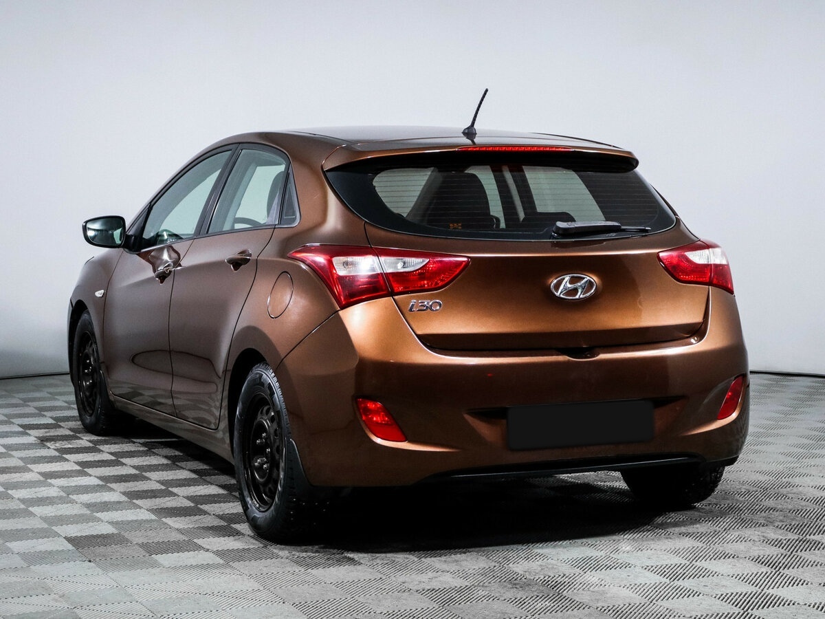 Hyundai i30 с пробегом — 2012 год. Фото: #5