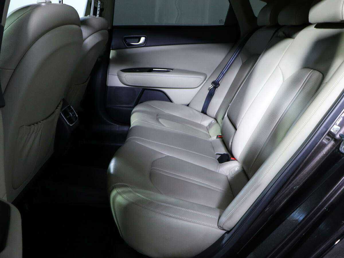 Kia Optima с пробегом — 2016 год. Фото: #7