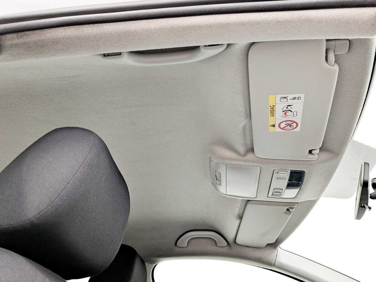 Skoda Rapid с пробегом — 2017 год. Фото: #21