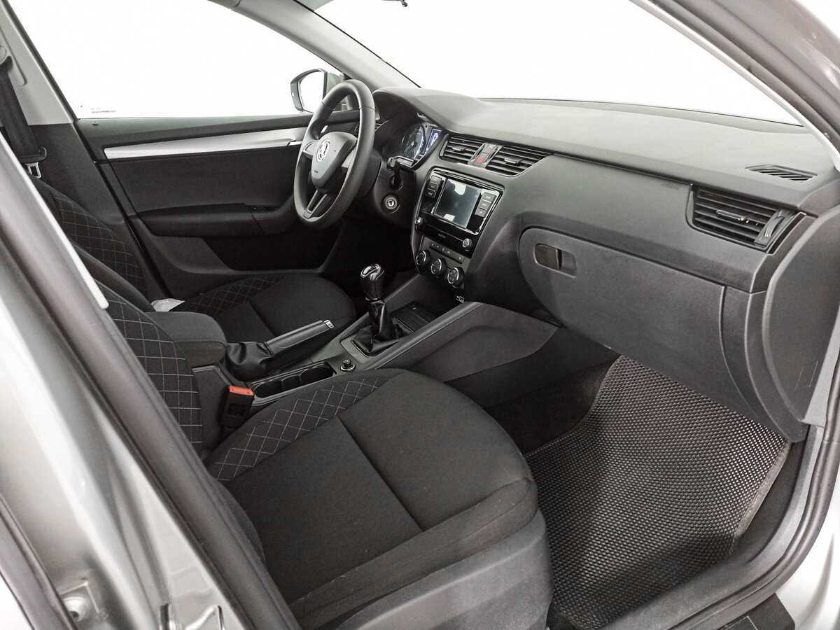 Skoda Octavia с пробегом — 2019 год. Фото: #8