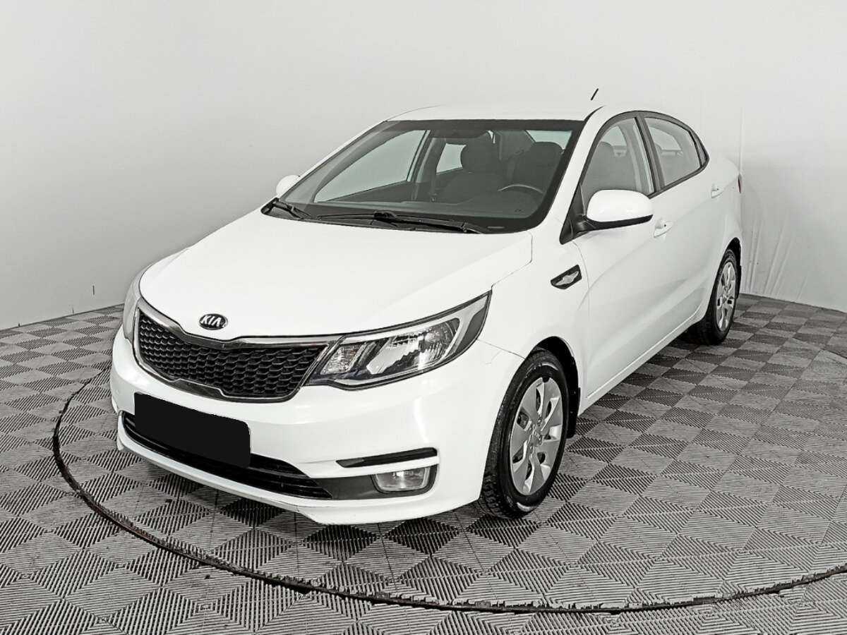 Kia Rio с пробегом — 2015 год. Посмотреть фото