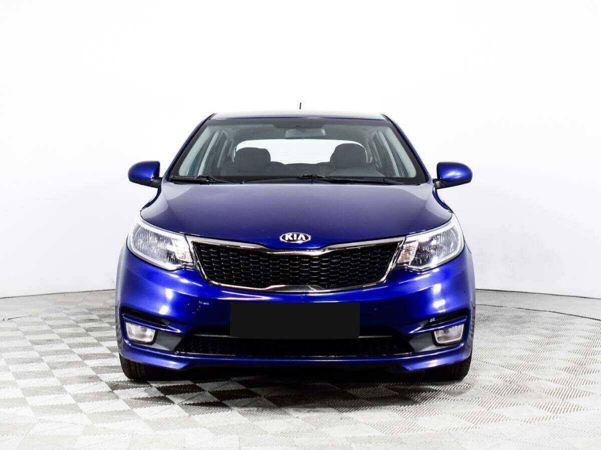 Kia Rio с пробегом — 2015 год. Фото: #1