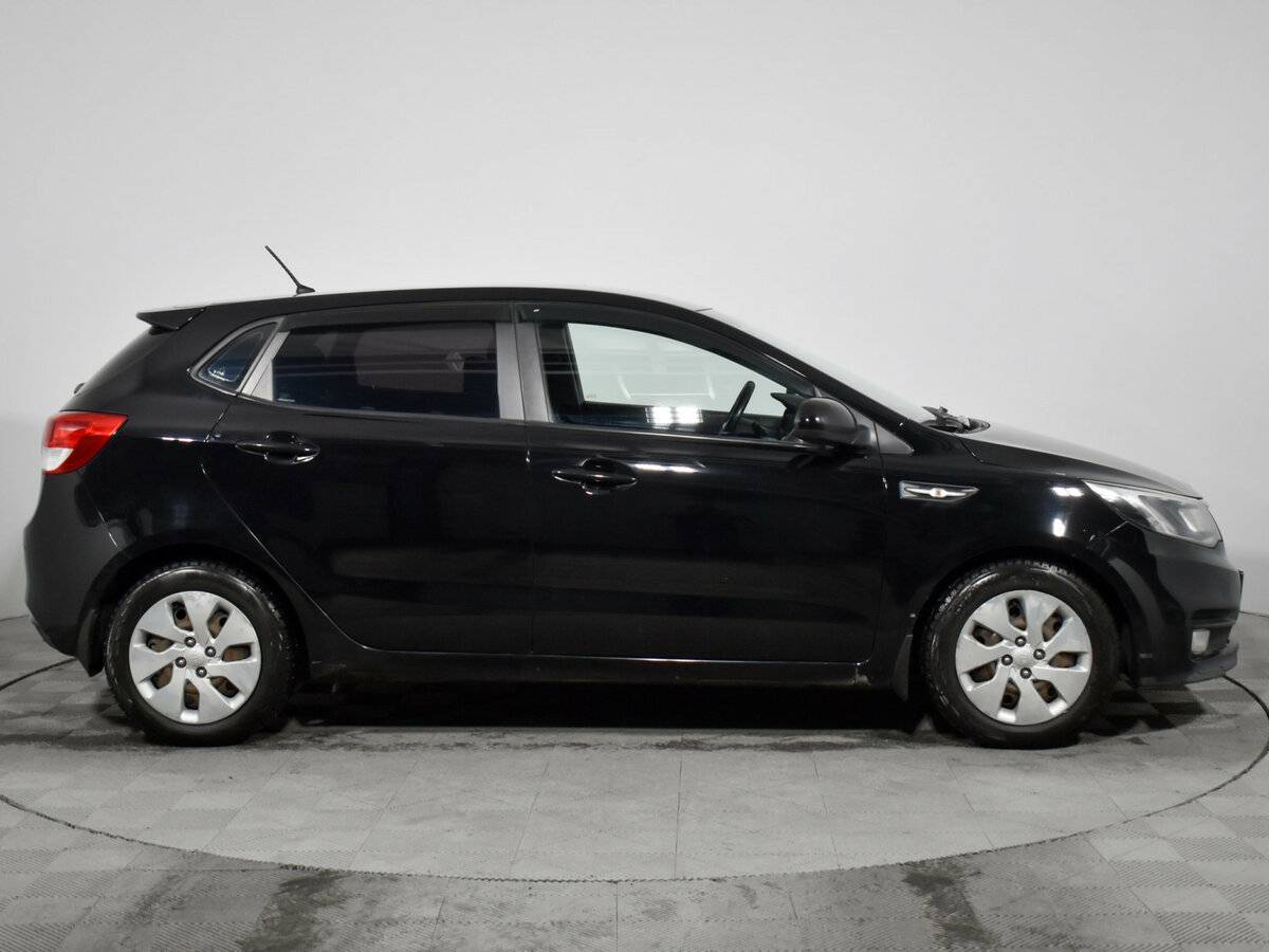 Kia Rio с пробегом — 2016 год. Фото: #3