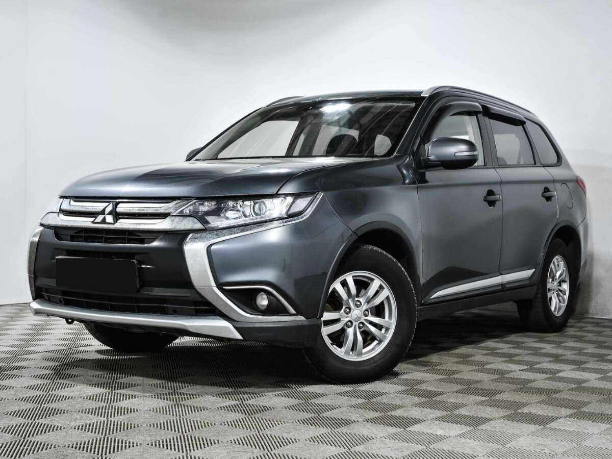 Mitsubishi Outlander с пробегом — 2018 год. Посмотреть фото