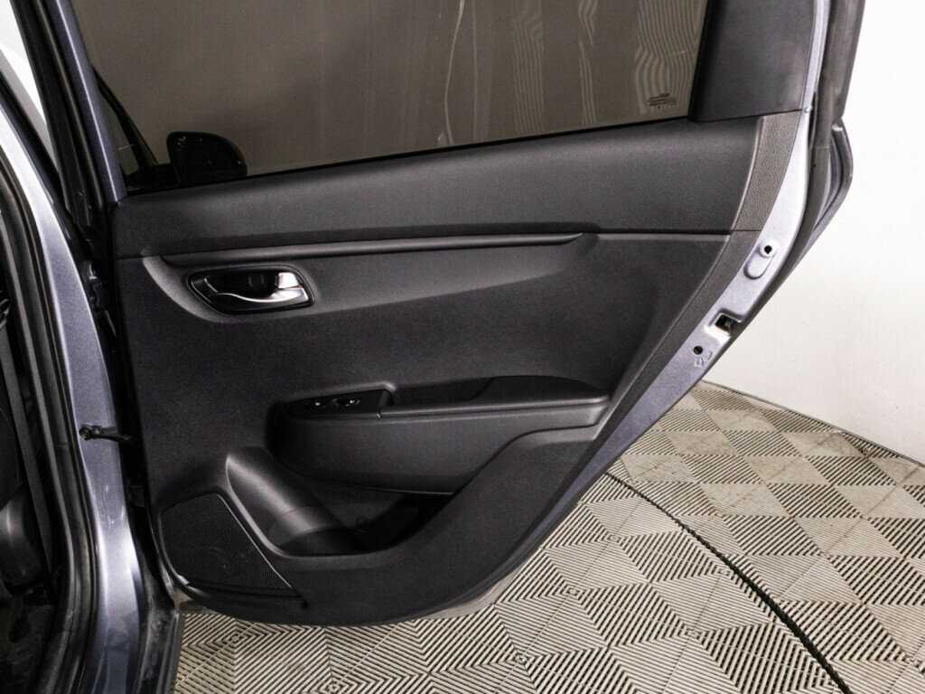 Kia Rio с пробегом — 2020 год. Фото: #25