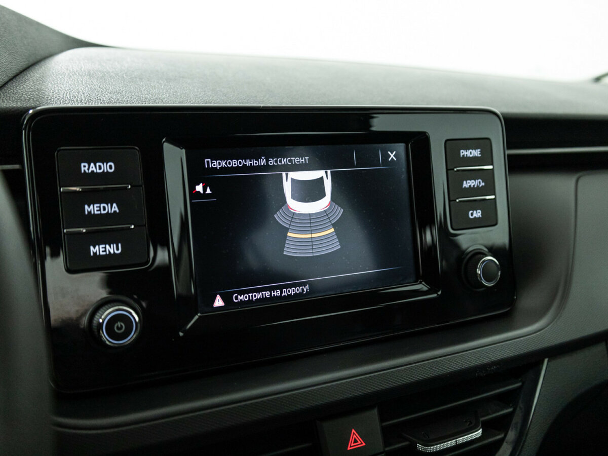 Skoda Rapid с пробегом — 2020 год. Фото: #14