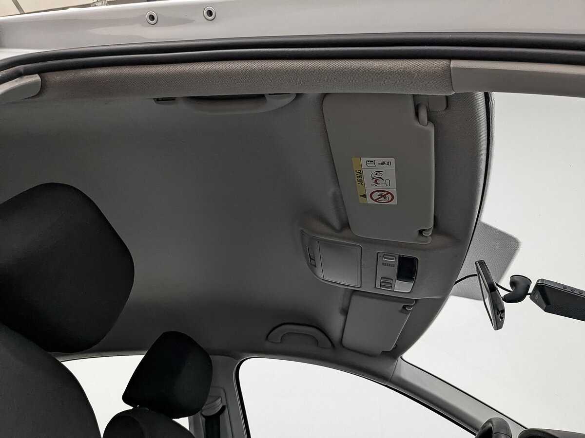 Skoda Rapid с пробегом — 2017 год. Фото: #21