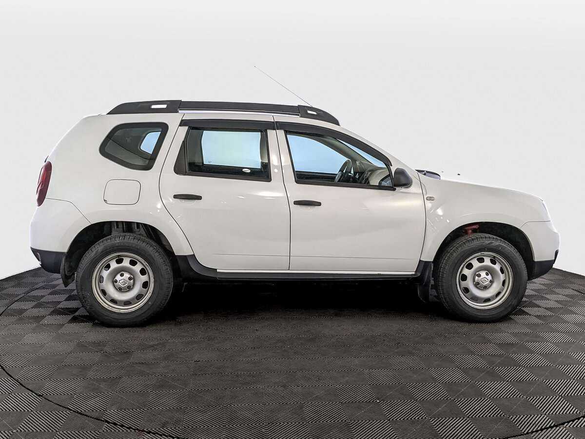 Renault Duster с пробегом — 2016 год. Фото: #3