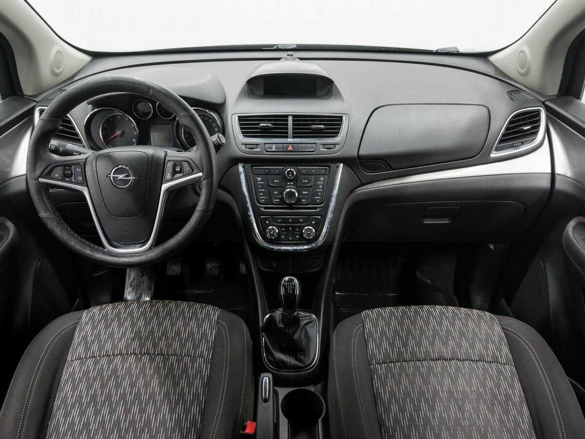 Opel Mokka с пробегом — 2013 год. Фото: #10