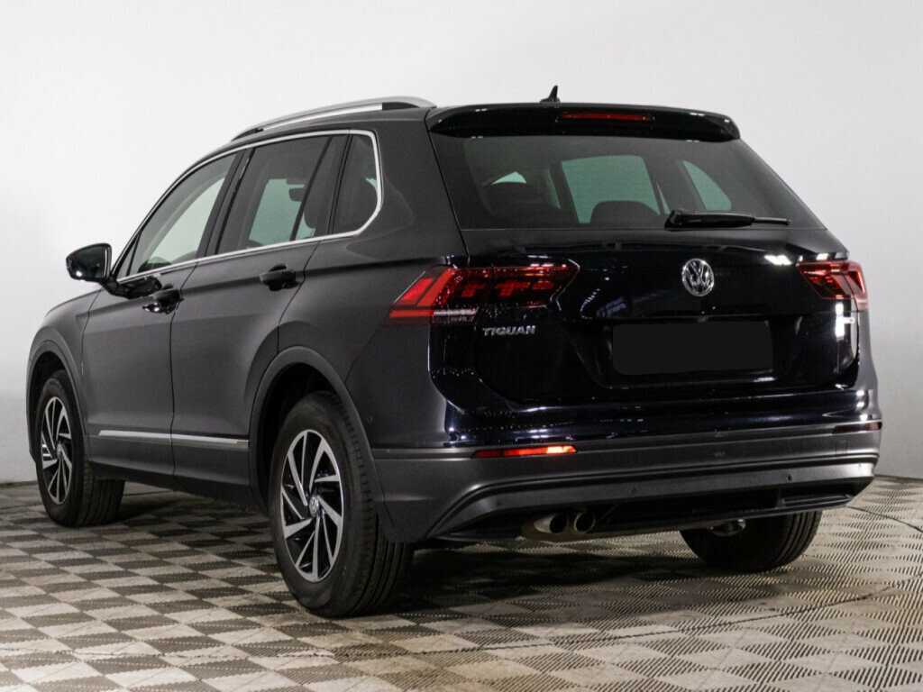 Volkswagen Tiguan с пробегом — 2018 год. Фото: #6