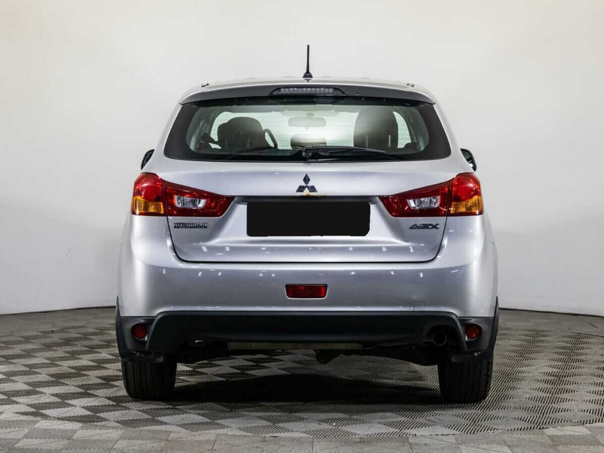 Mitsubishi ASX с пробегом — 2015 год. Фото: #4