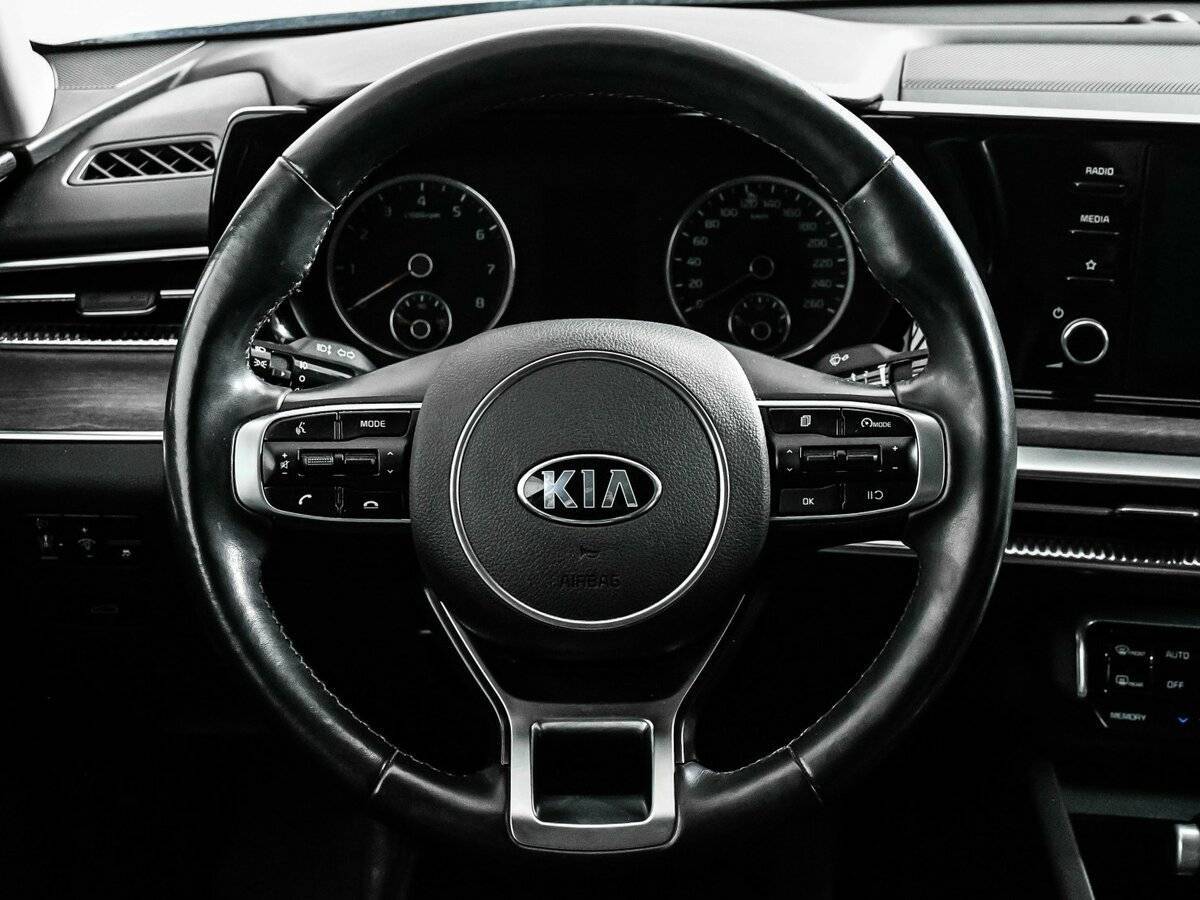 Kia K5 с пробегом — 2020 год. Фото: #11