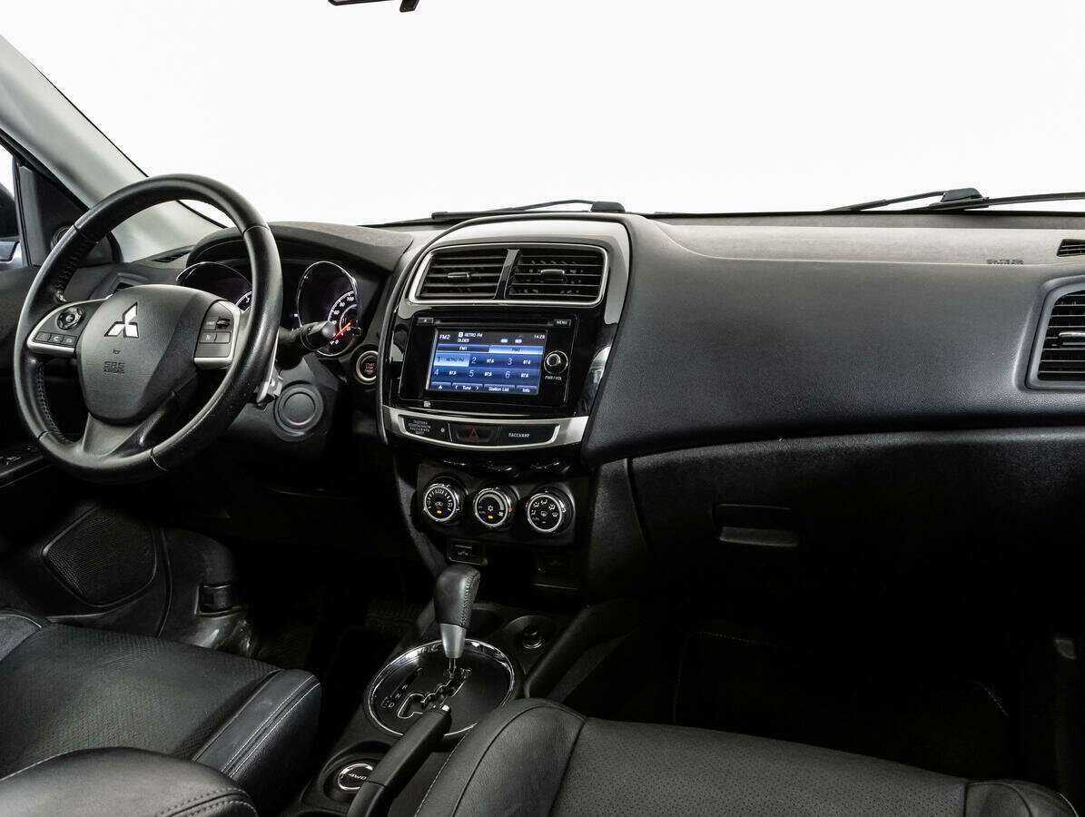 Mitsubishi ASX с пробегом — 2014 год. Фото: #8