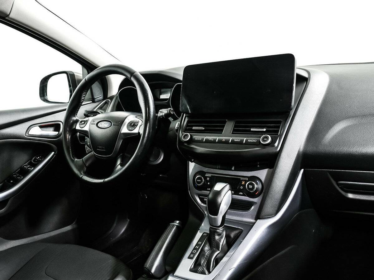 Ford Focus с пробегом — 2013 год. Фото: #8