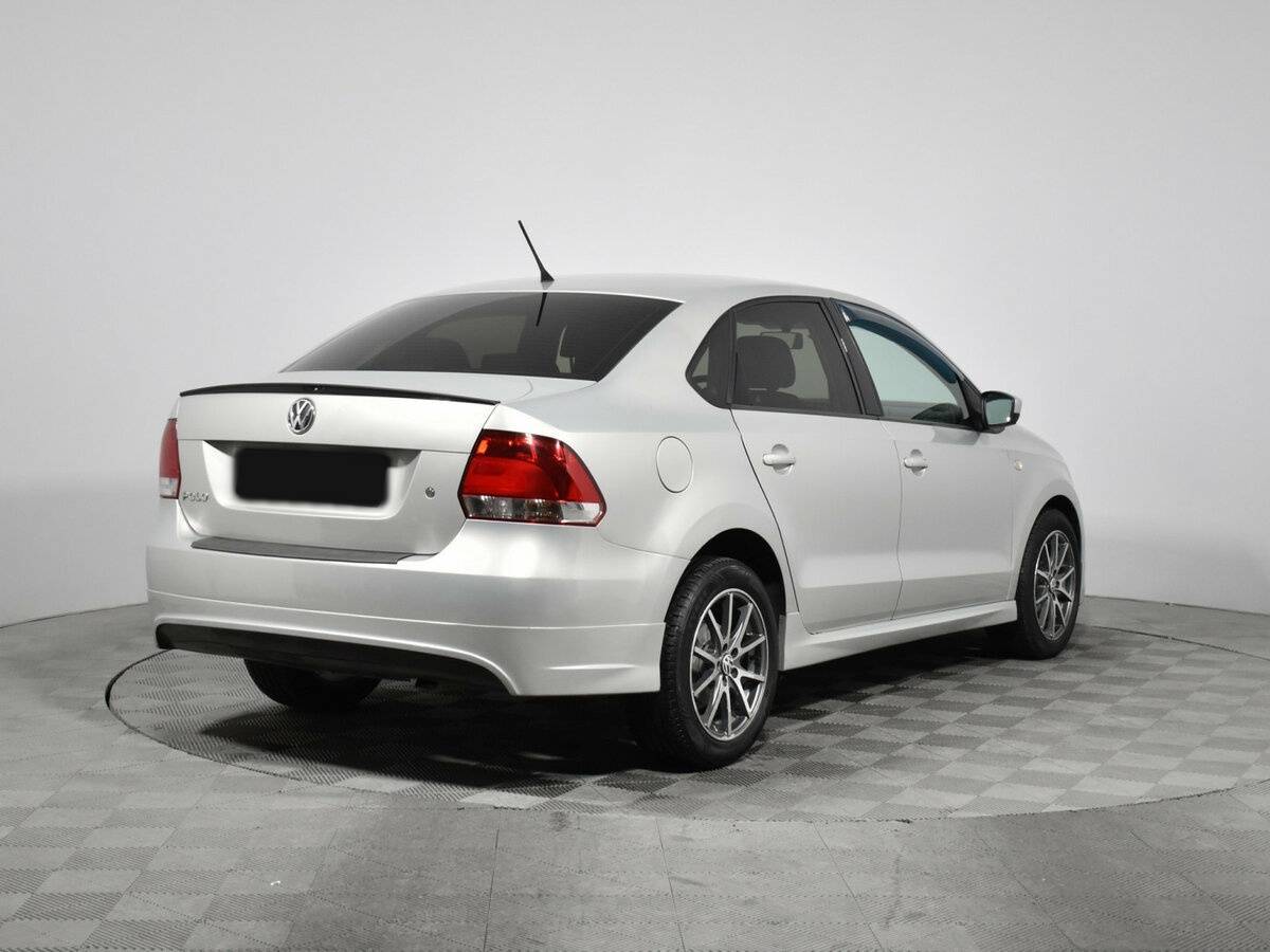 Volkswagen Polo с пробегом — 2014 год. Фото: #4
