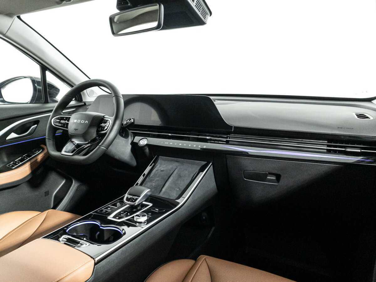 OMODA C5 с пробегом — 2023 год. Фото: #8