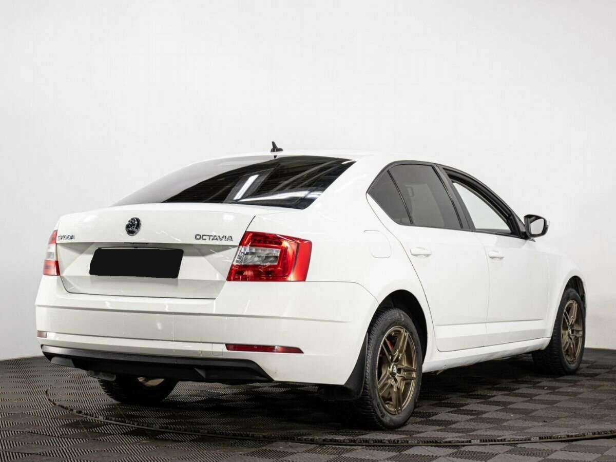 Skoda Octavia с пробегом — 2017 год. Фото: #5