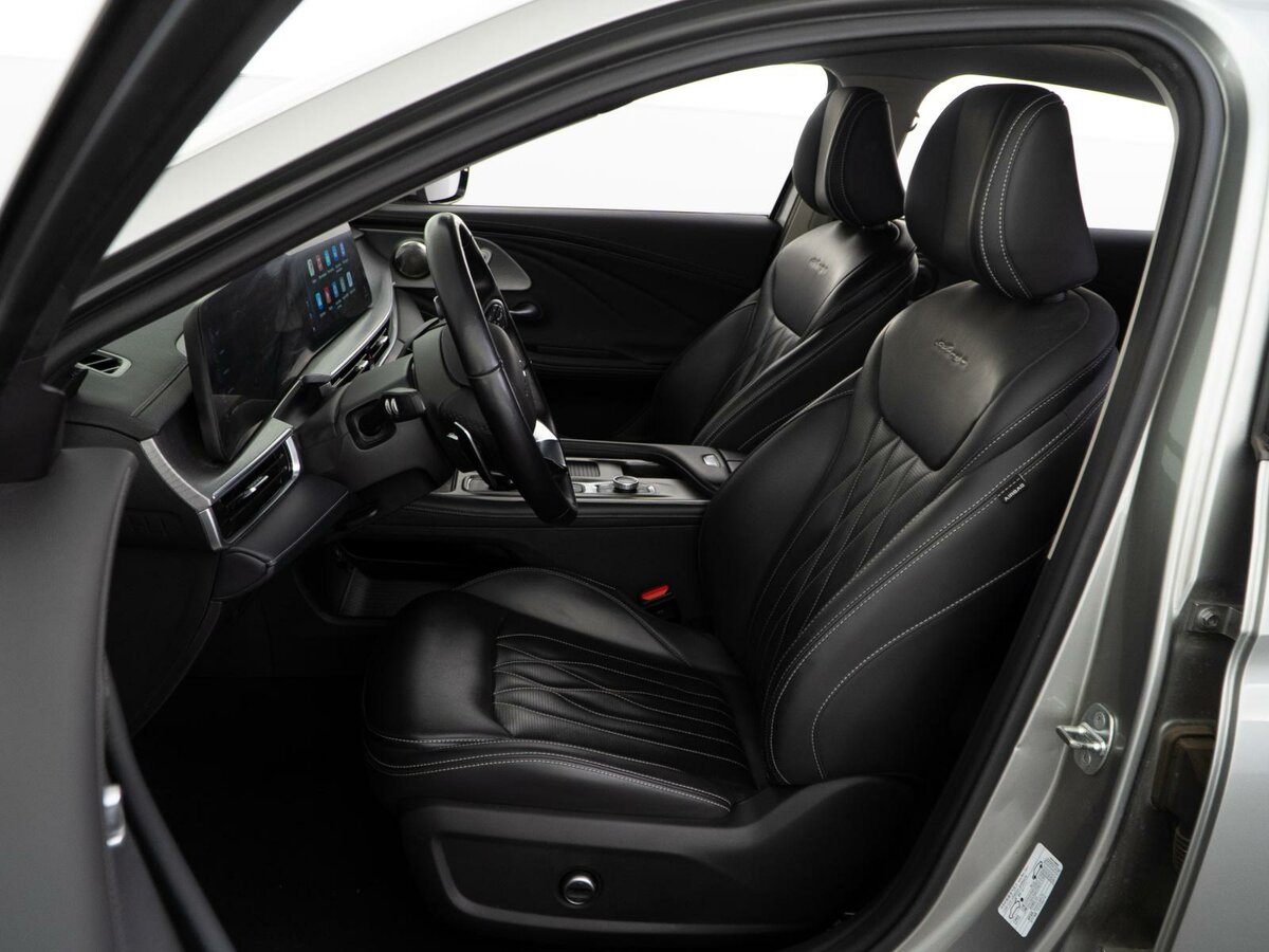 Chery Arrizo 8 с пробегом — 2023 год. Фото: #9