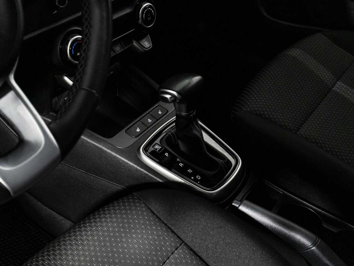 Kia Rio с пробегом — 2020 год. Фото: #17