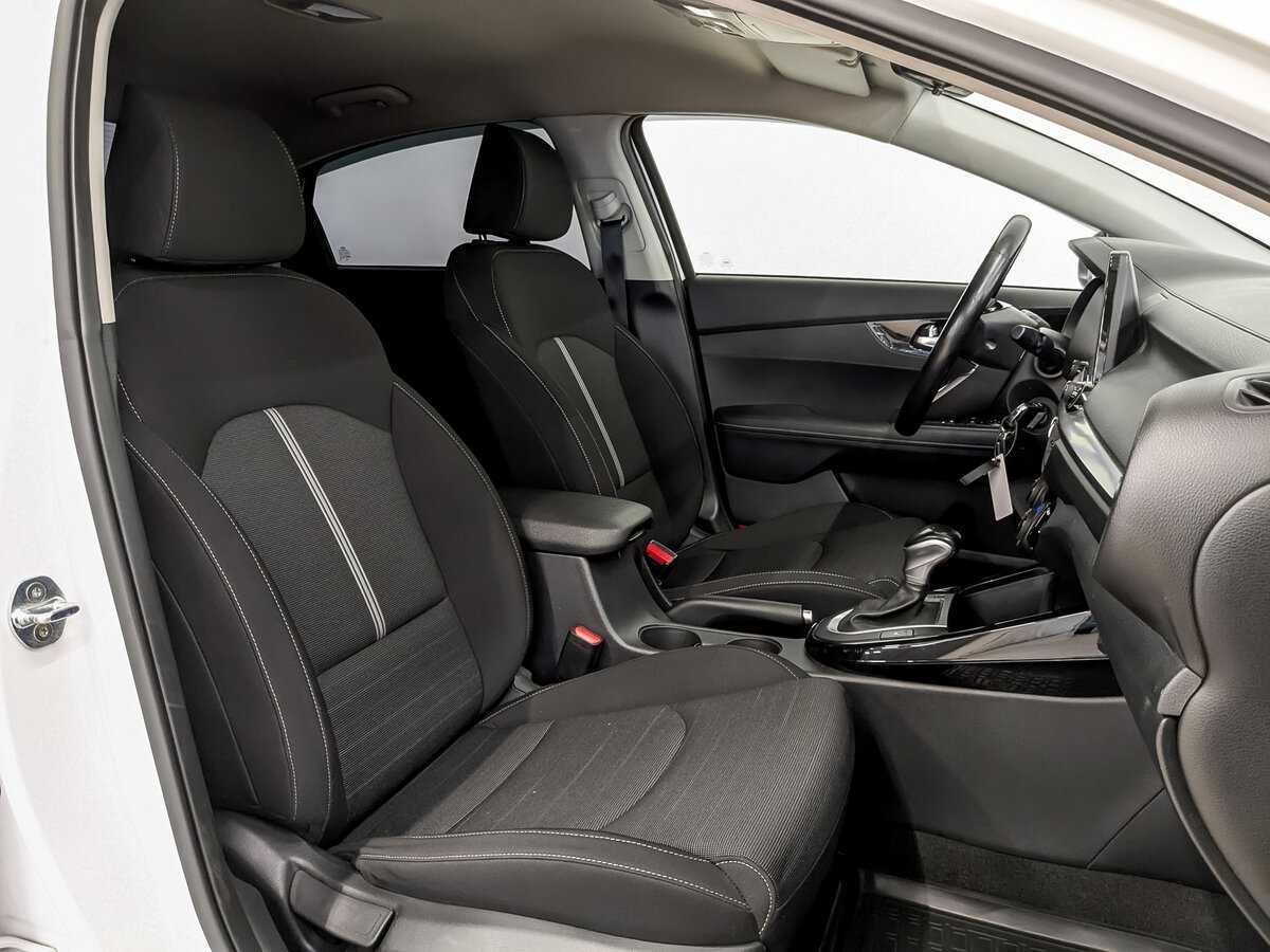 Kia Cerato с пробегом — 2019 год. Фото: #20