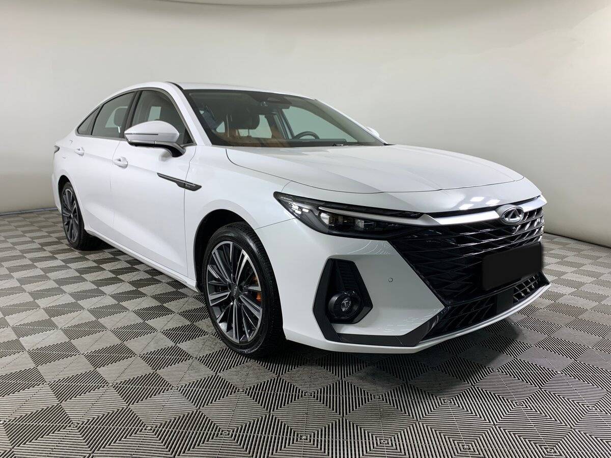 Chery Arrizo 8 с пробегом — 2023 год. Фото: #2