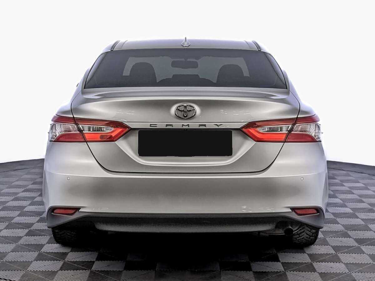 Toyota Camry с пробегом — 2020 год. Фото: #5