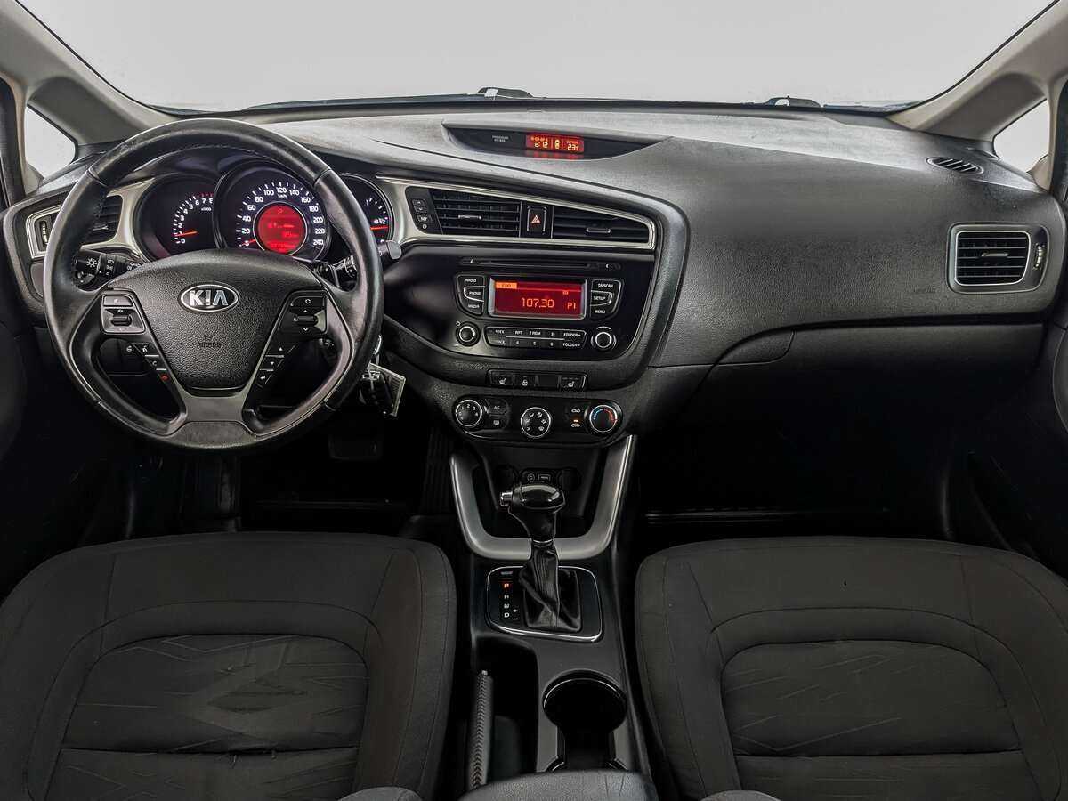 Kia Ceed с пробегом — 2017 год. Фото: #9