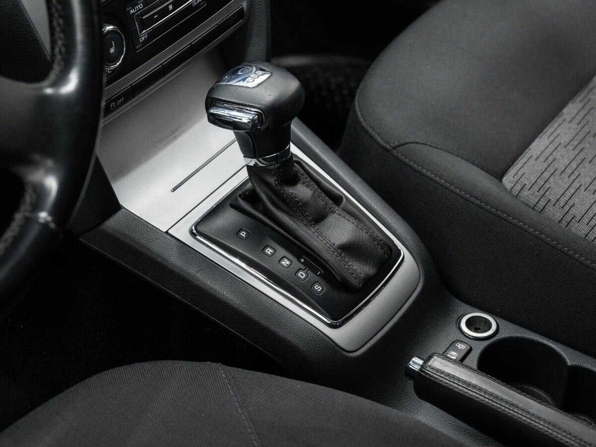 Skoda Octavia с пробегом — 2012 год. Фото: #15