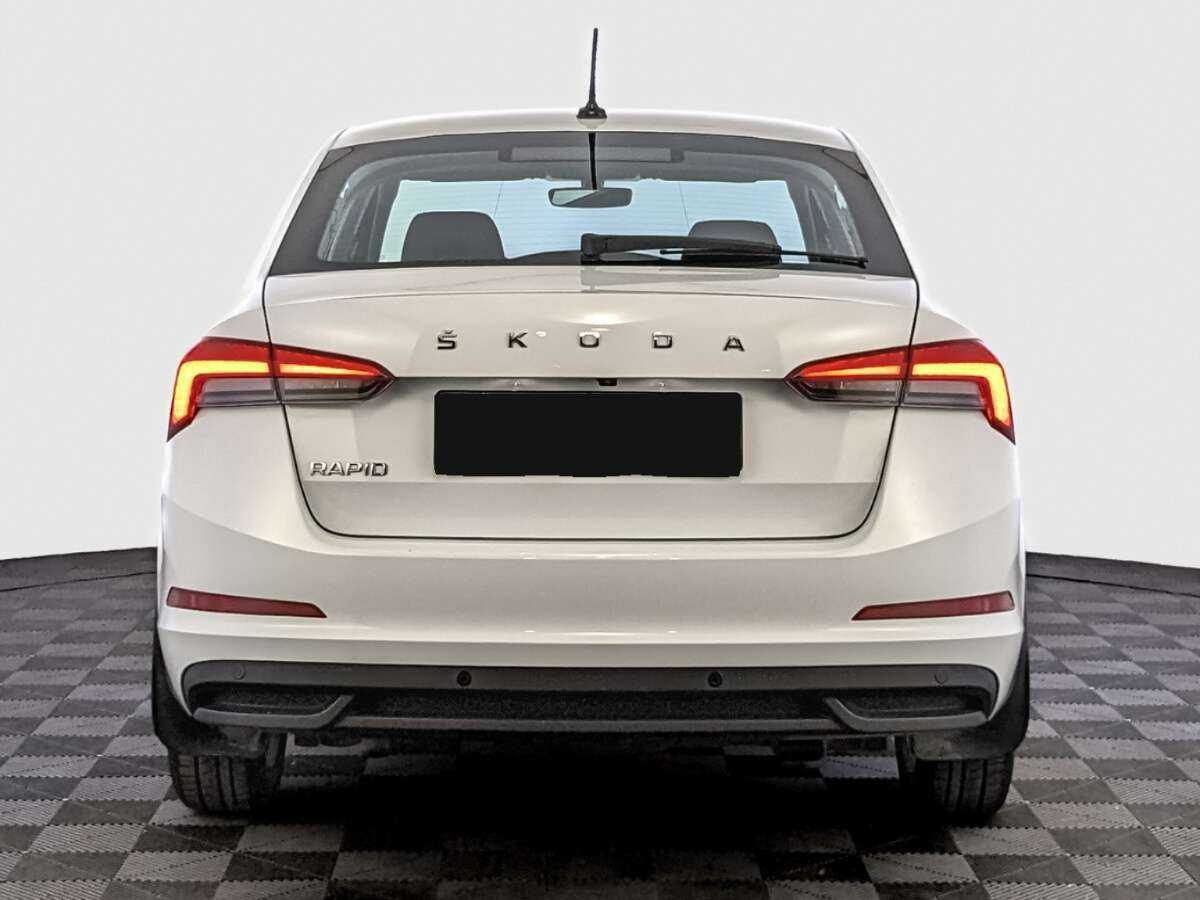 Skoda Rapid с пробегом — 2020 год. Фото: #5