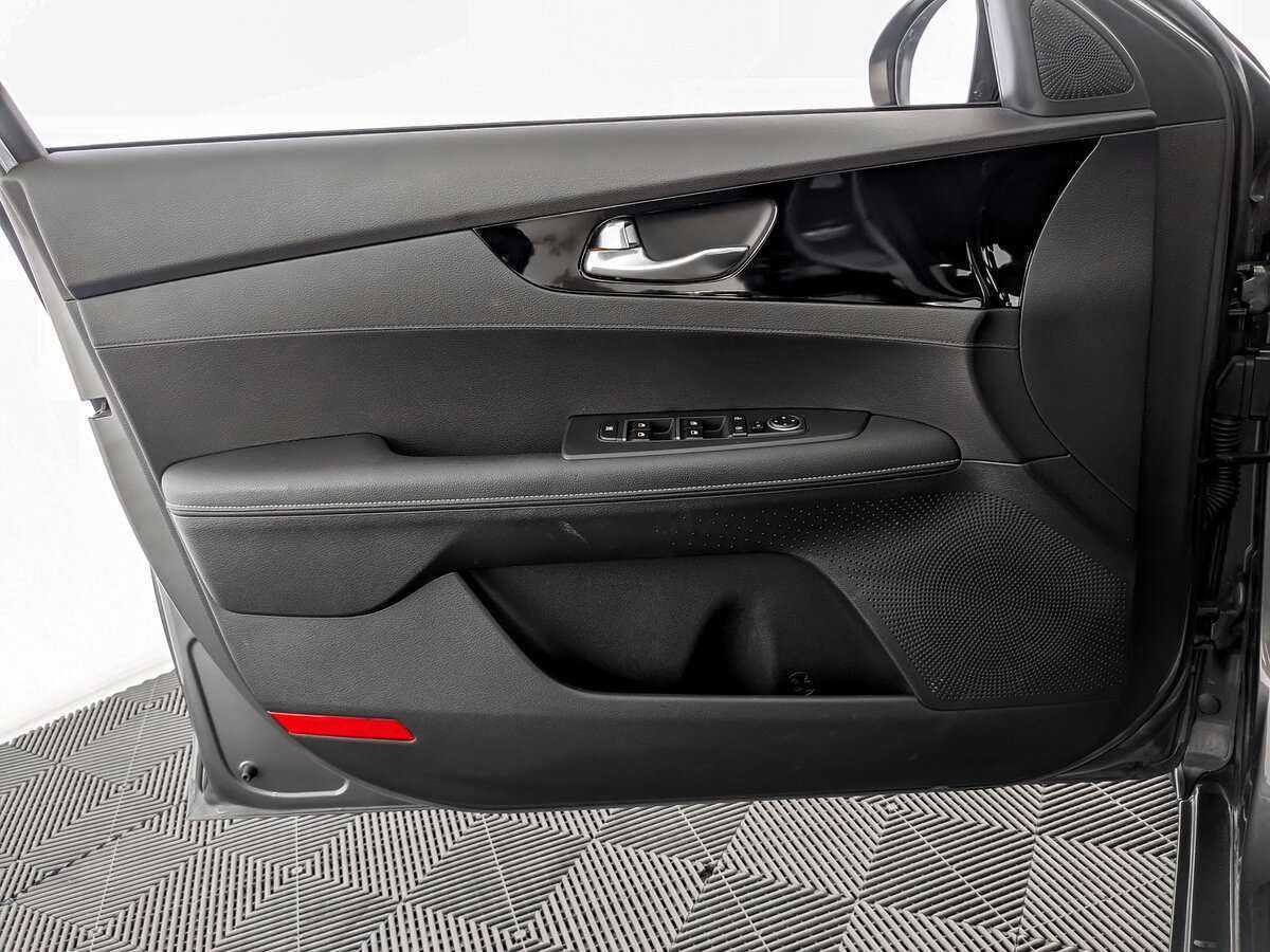 Kia Cerato с пробегом — 2021 год. Фото: #14