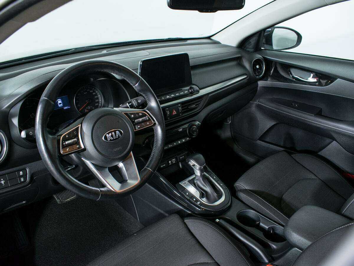 Kia Cerato с пробегом — 2019 год. Фото: #10