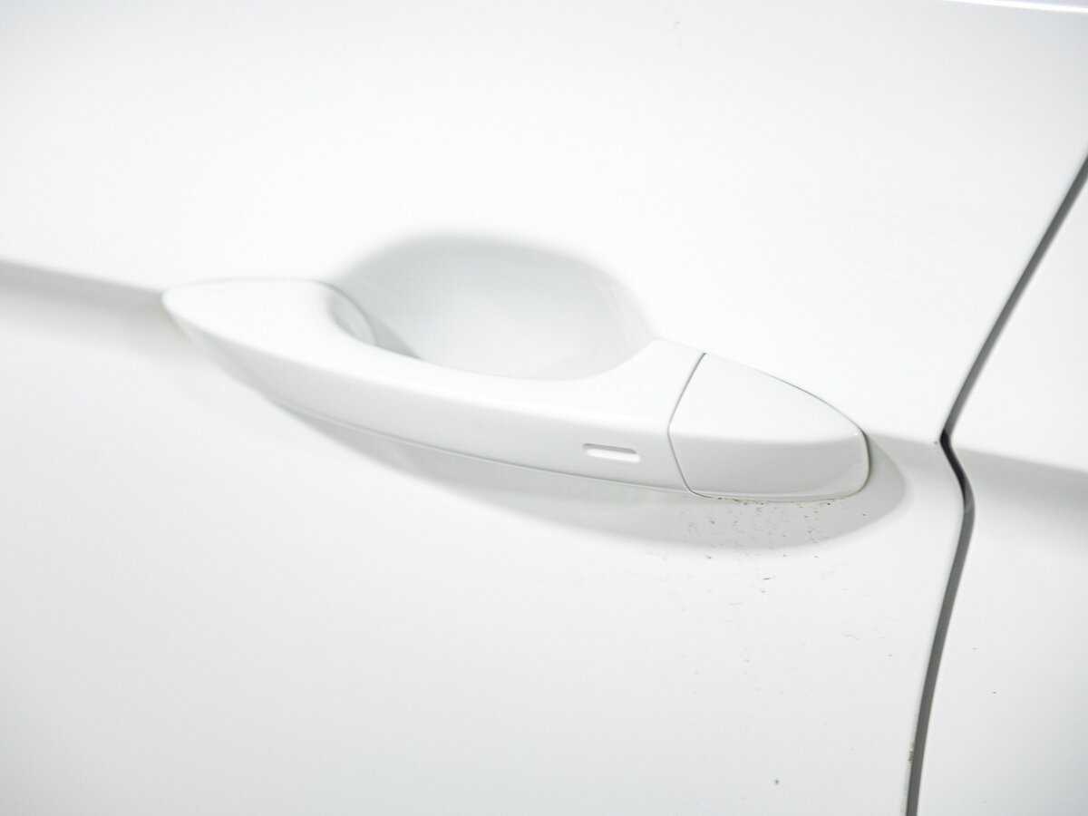 Volkswagen Passat с пробегом — 2016 год. Фото: #17