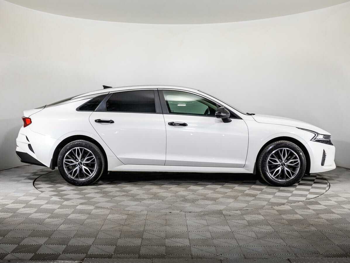 Kia K5 с пробегом — 2020 год. Фото: #3