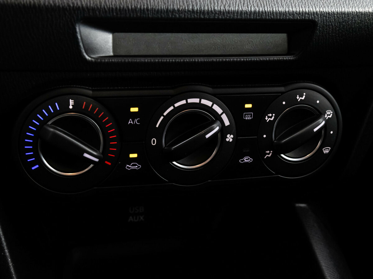 Mazda 3 с пробегом — 2013 год. Фото: #10