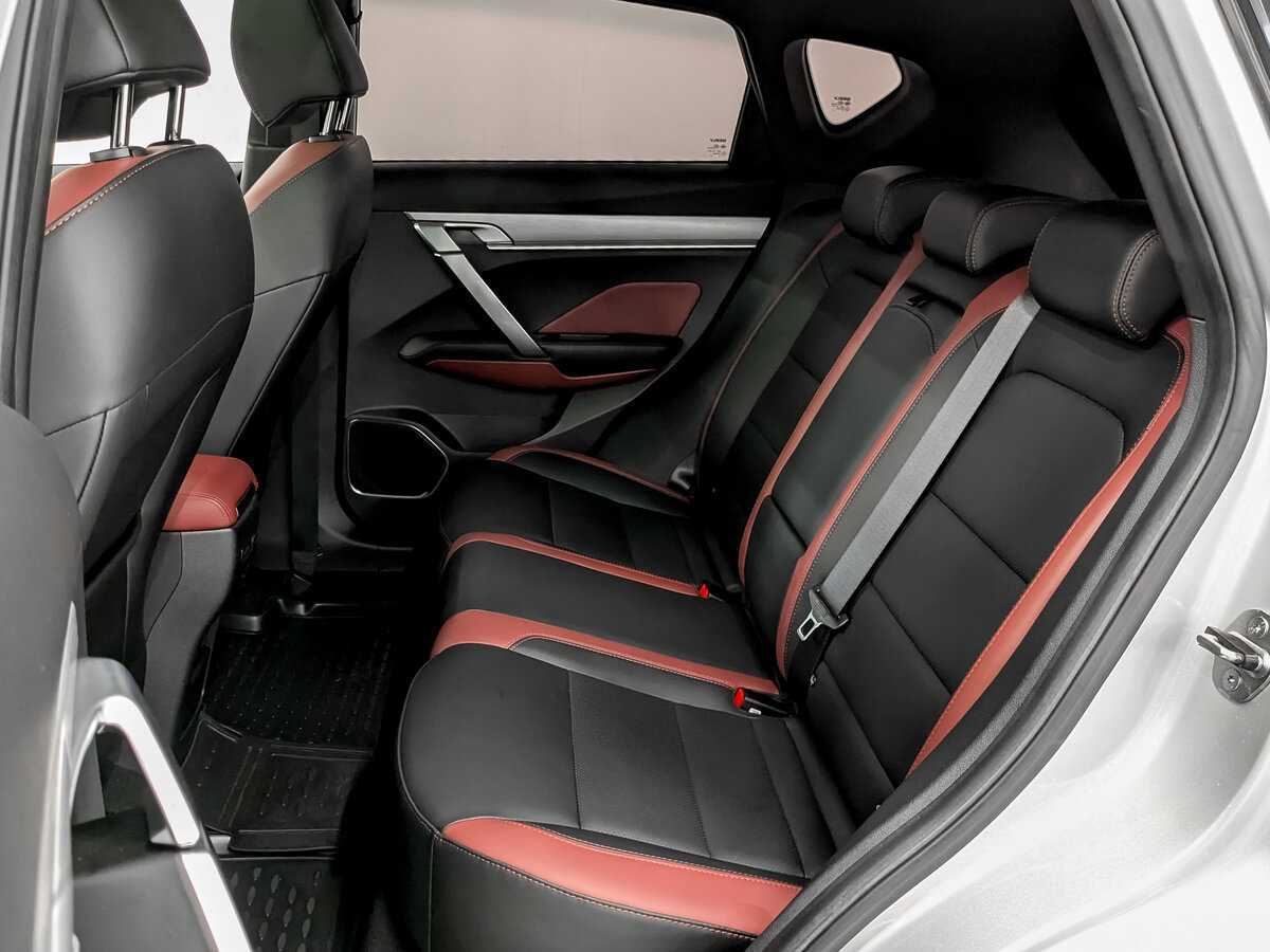 Geely Coolray с пробегом — 2021 год. Фото: #11