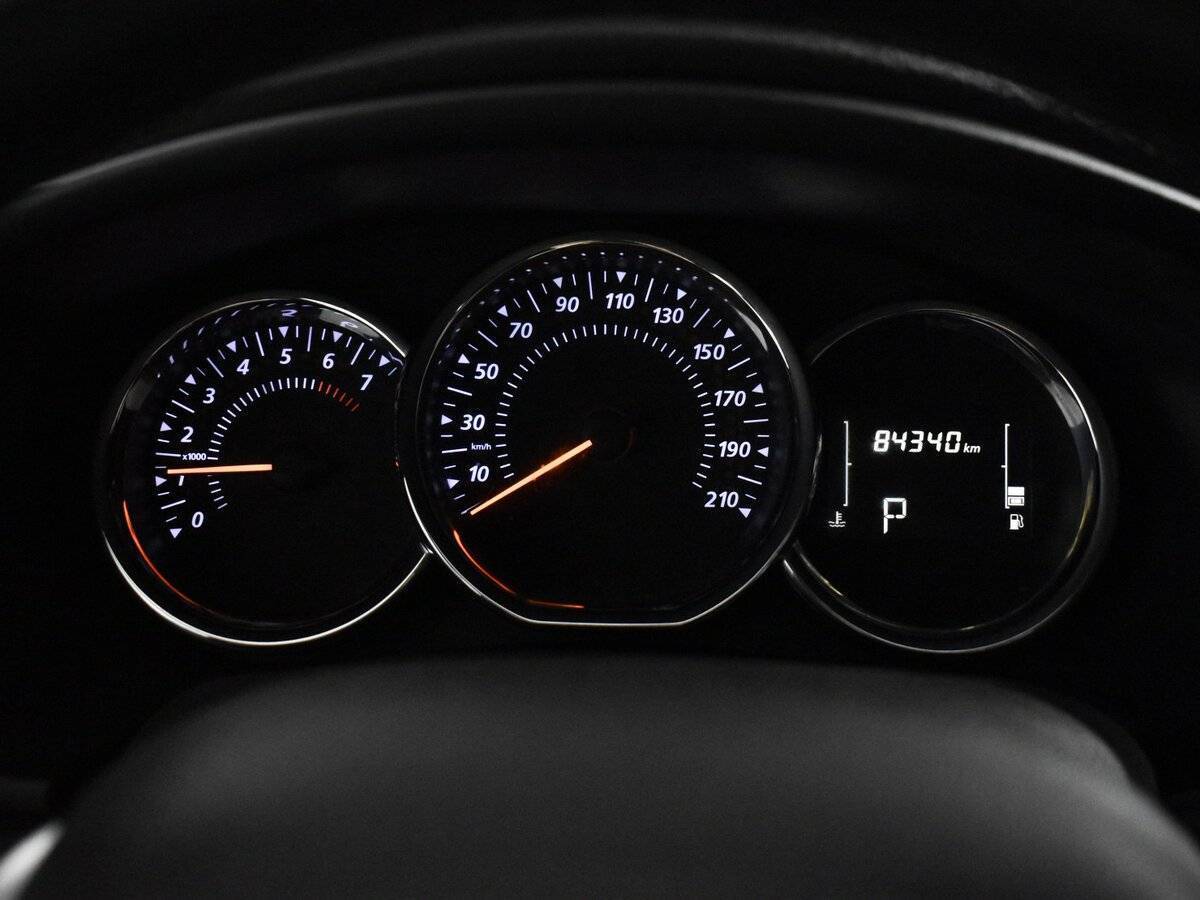 Renault Sandero с пробегом — 2019 год. Фото: #28