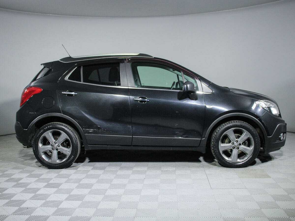 Opel Mokka с пробегом — 2013 год. Фото: #3