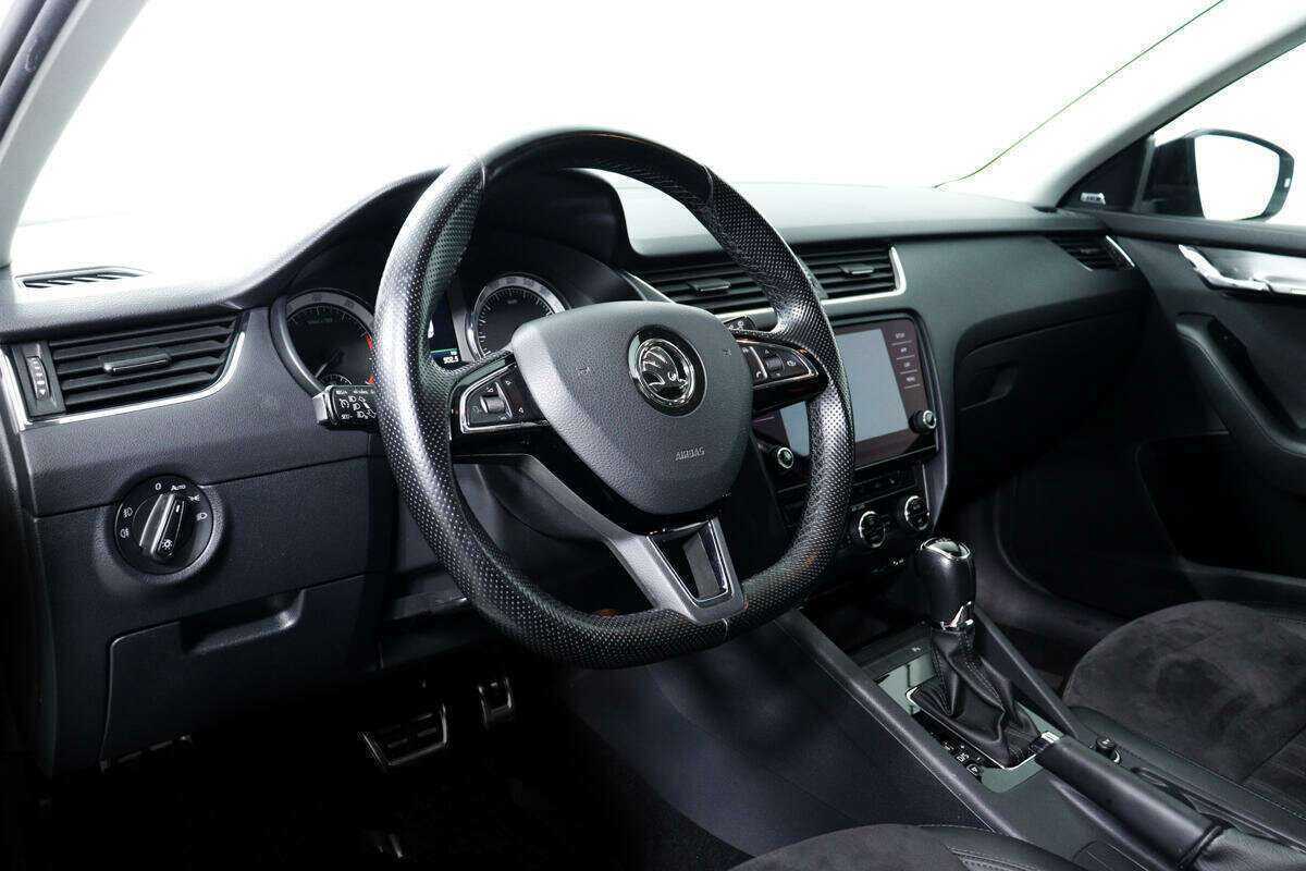 Skoda Octavia с пробегом — 2017 год. Фото: #12