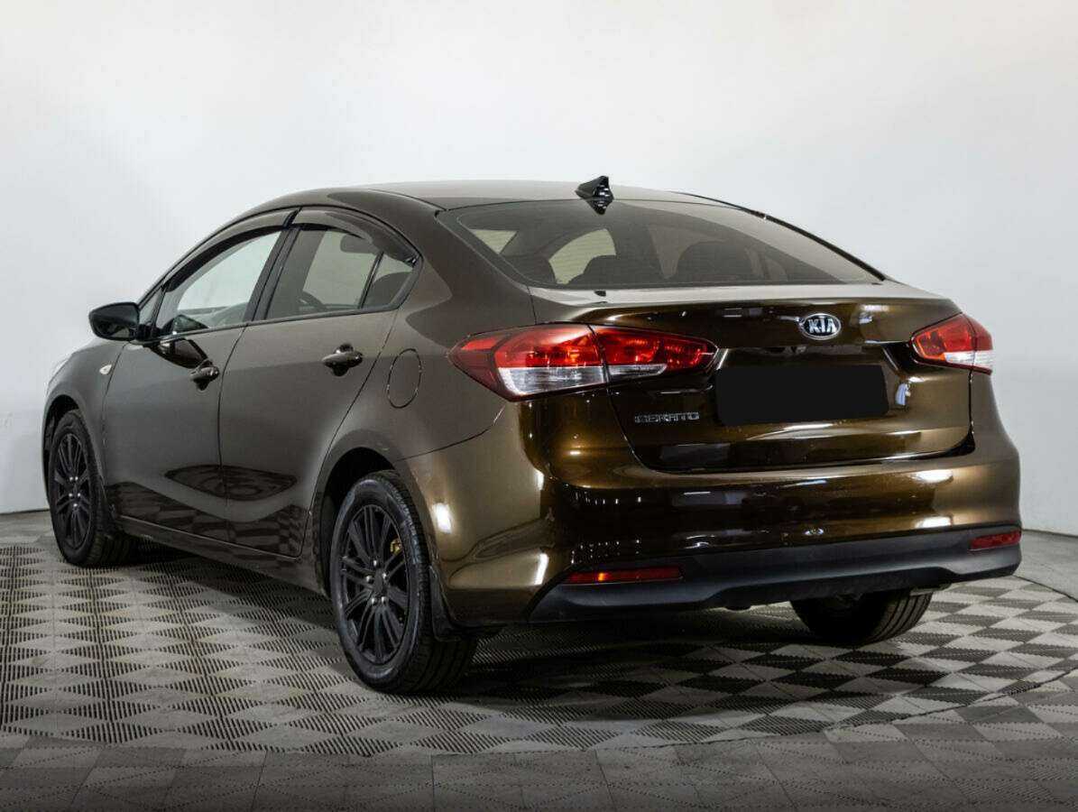 Kia Cerato с пробегом — 2018 год. Фото: #5