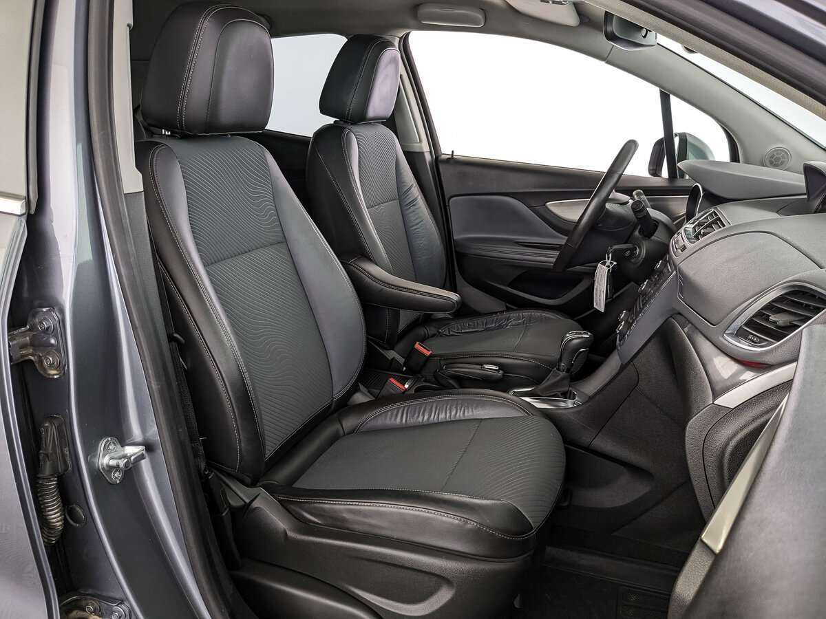 Opel Mokka с пробегом — 2014 год. Фото: #18