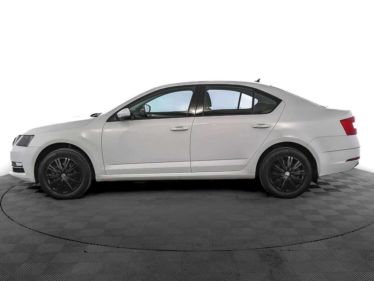 Skoda Octavia с пробегом — 2018 год. Фото: #7