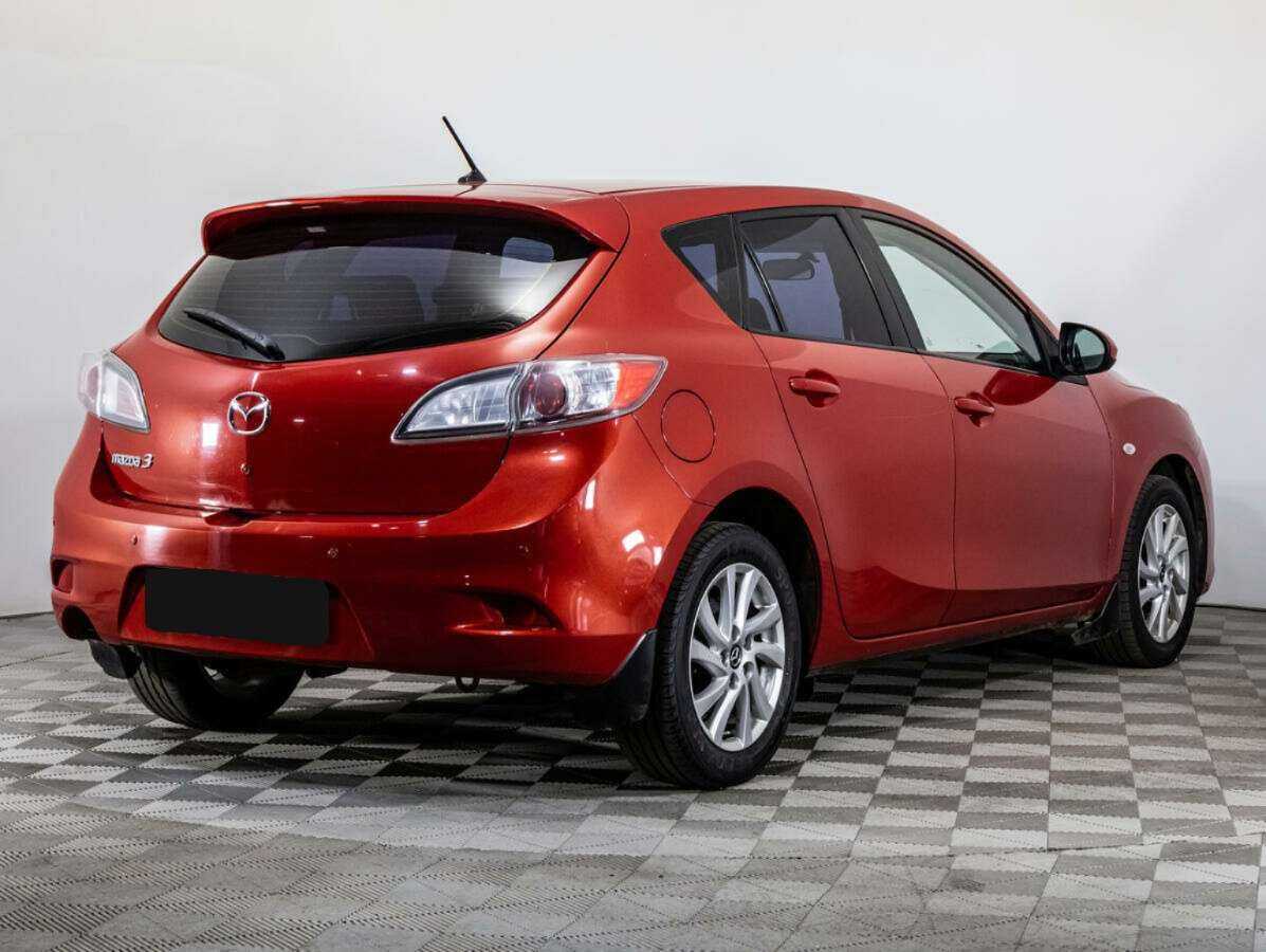 Mazda 3 с пробегом — 2012 год. Фото: #4