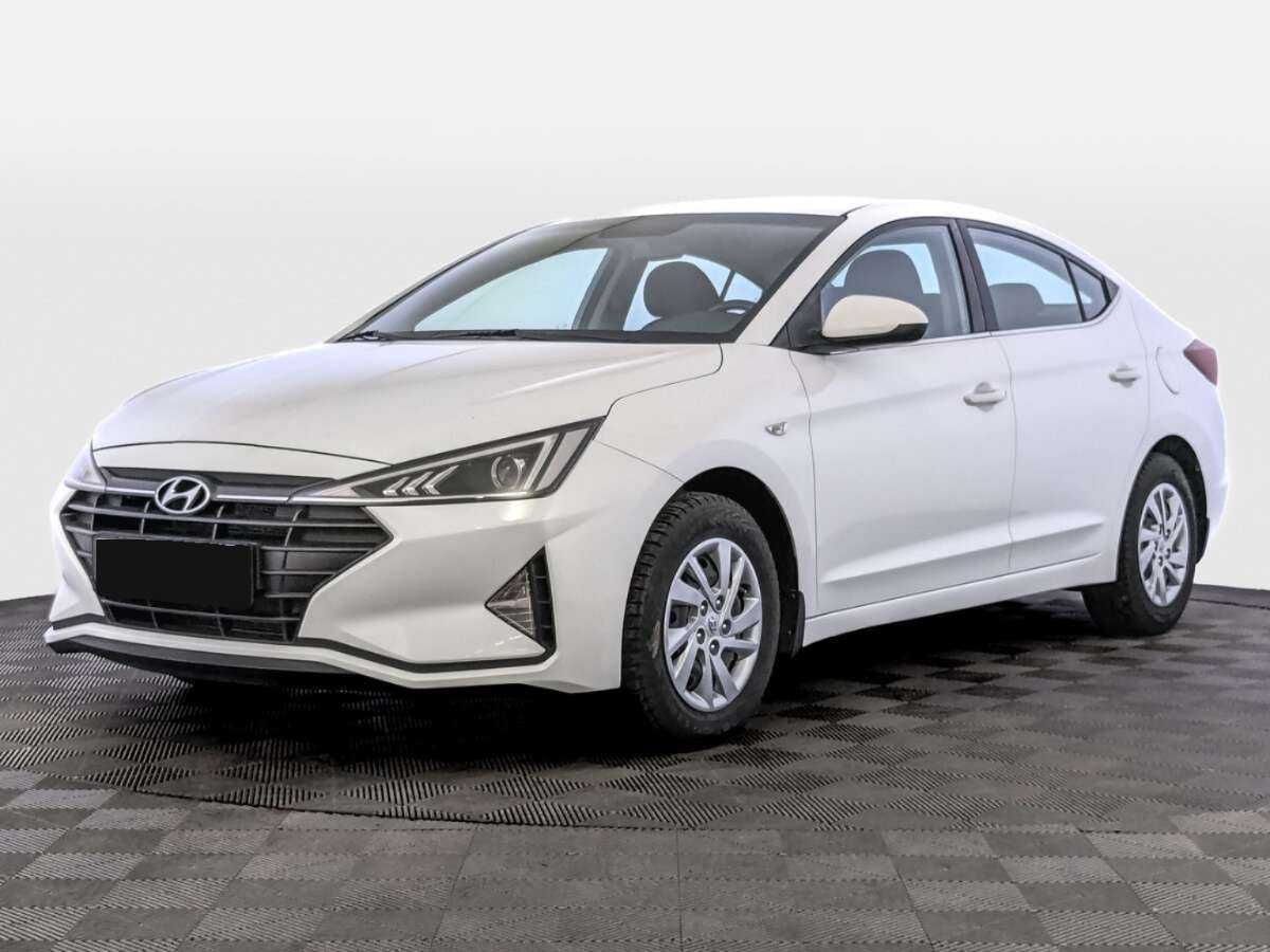 Hyundai Elantra с пробегом — 2020 год. Посмотреть фото