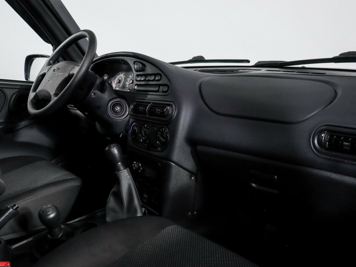 Lada (ВАЗ) Niva Travel с пробегом — 2022 год. Фото: #6