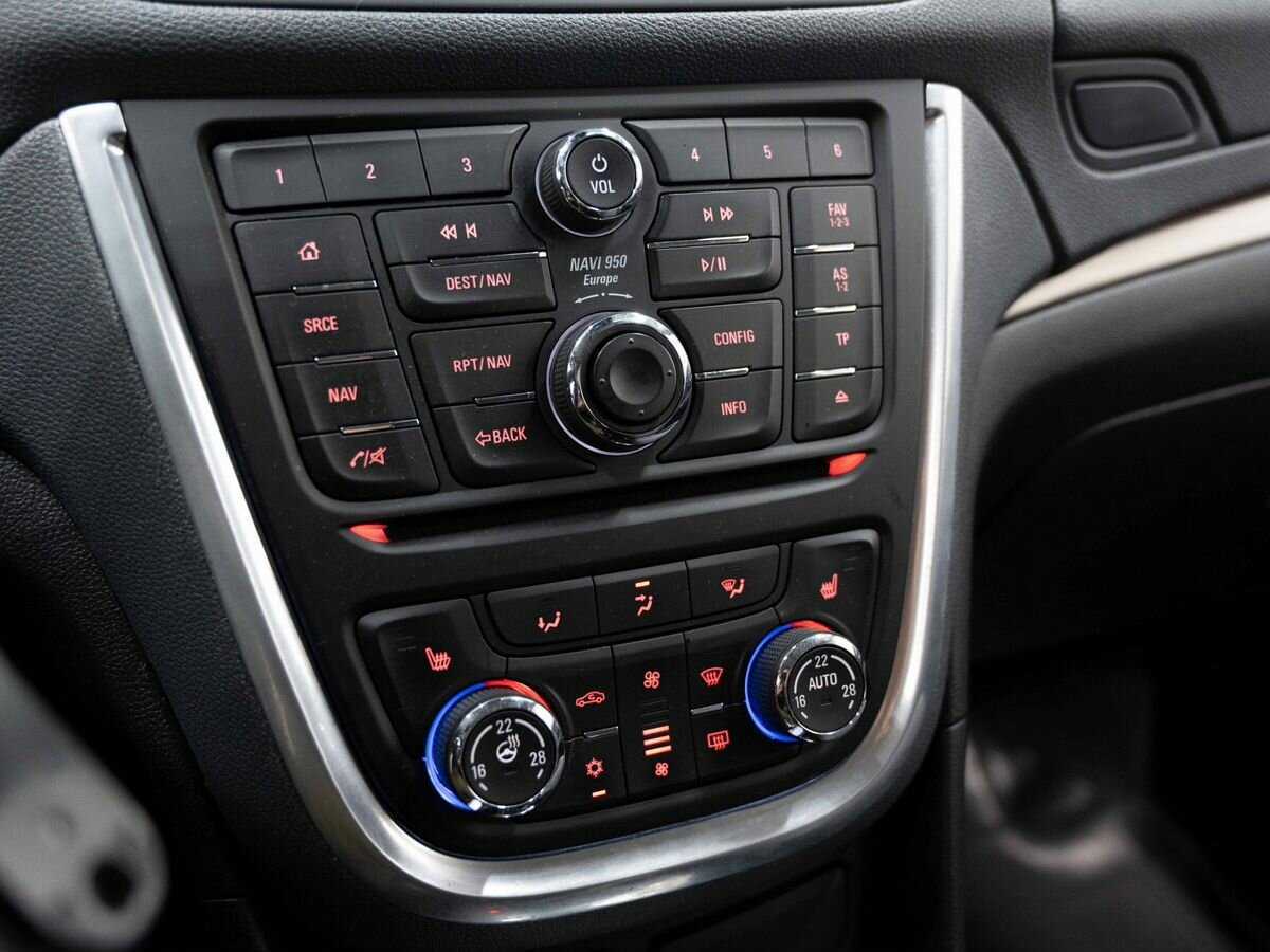 Opel Mokka с пробегом — 2014 год. Фото: #19