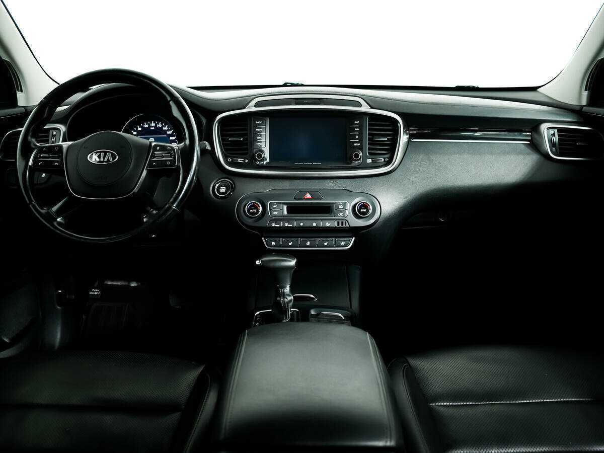 Kia Sorento с пробегом — 2018 год. Фото: #8