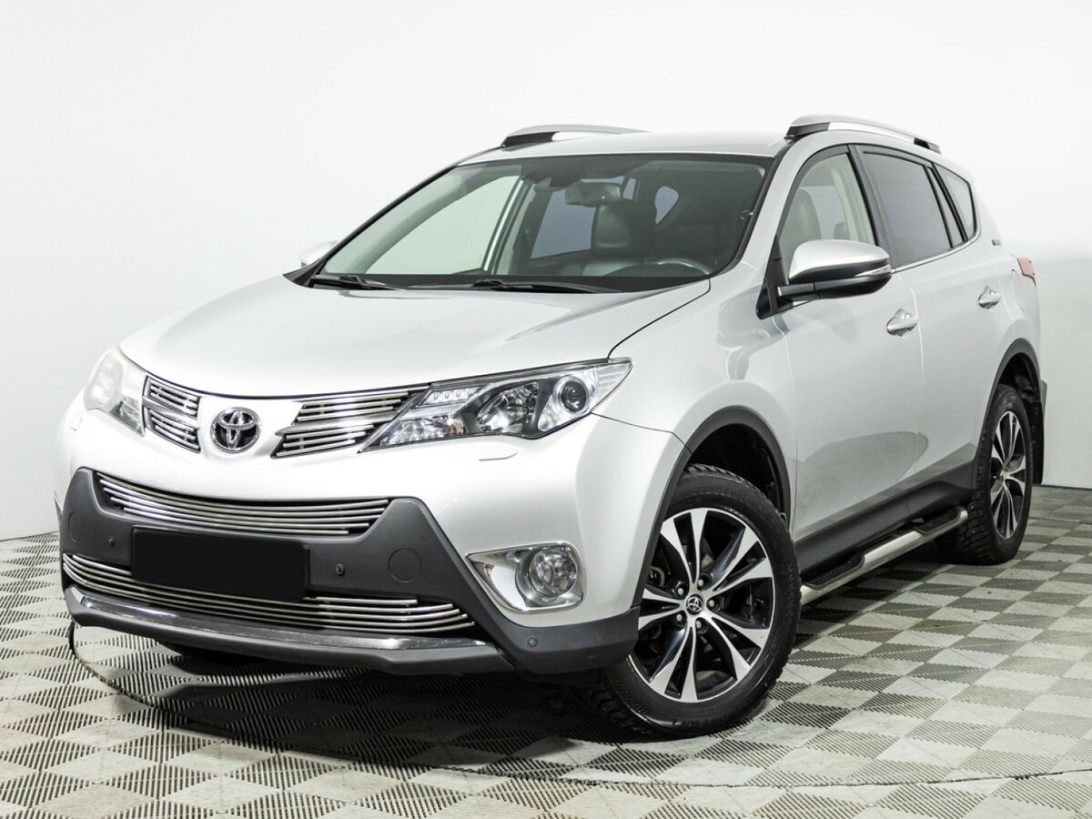 Toyota RAV4 с пробегом — 2014 год. Фото: #0