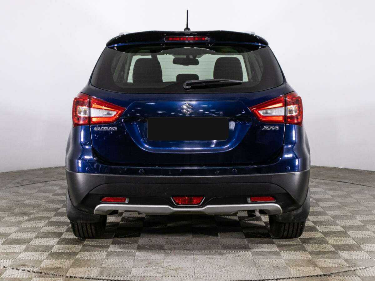 Suzuki SX4 с пробегом — 2018 год. Фото: #5