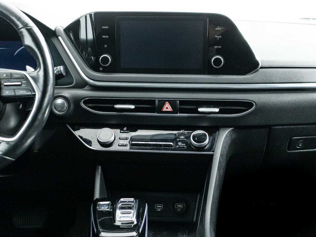 Hyundai Sonata с пробегом — 2019 год. Фото: #13