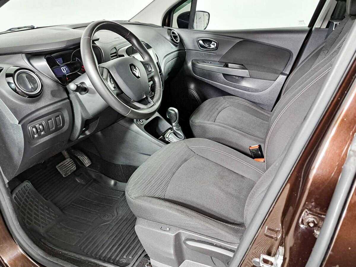 Renault Kaptur с пробегом — 2017 год. Фото: #13